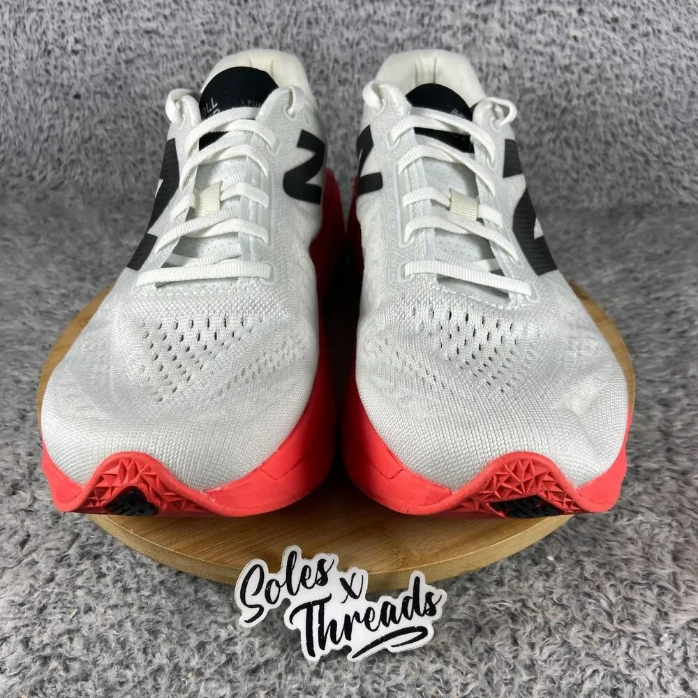 New Balance FuelCell SuperComp Trainer v3 Size 11 Men Urgent Red Sea Salt MRCXY4